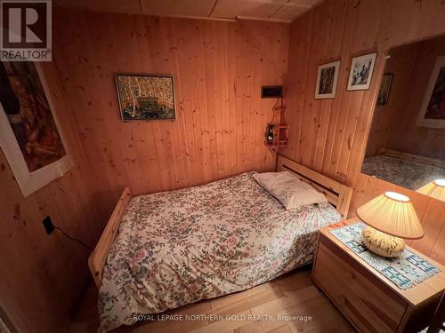 1 Algonquin Avenue, Kirkland Lake, ON - Indoor Photo Showing Bedroom