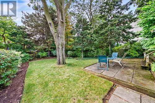 2 Garden Circle, Toronto, ON - Outdoor