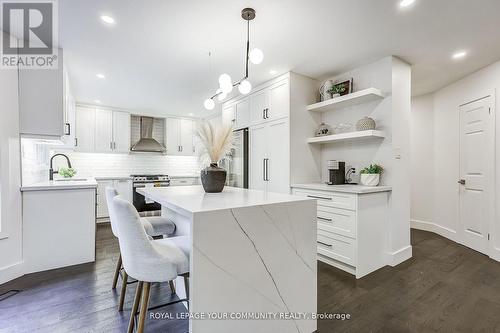 289 Tranquil Court, Pickering, ON - Indoor Photo Showing Kitchen With Upgraded Kitchen