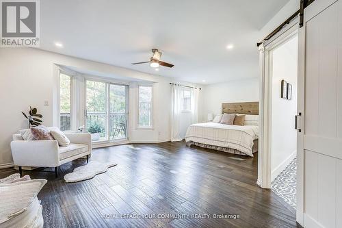 289 Tranquil Court, Pickering, ON - Indoor Photo Showing Living Room