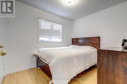 62 Laramie Crescent, Vaughan, ON - Indoor Photo Showing Bedroom