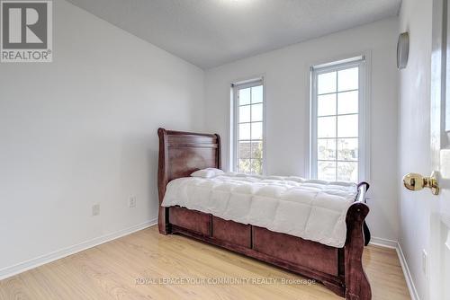 62 Laramie Crescent, Vaughan, ON - Indoor Photo Showing Bedroom