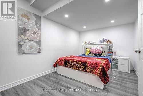 62 Laramie Crescent, Vaughan, ON - Indoor Photo Showing Bedroom