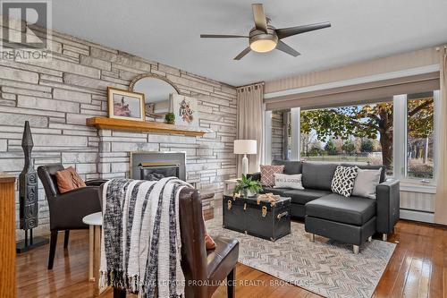 1021 Sydenham Road, Kingston (City Northwest), ON - Indoor Photo Showing Living Room With Fireplace