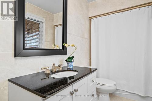 1021 Sydenham Road, Kingston (City Northwest), ON - Indoor Photo Showing Bathroom