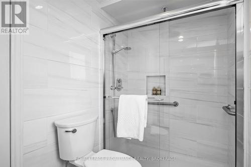 1021 Sydenham Road, Kingston (City Northwest), ON - Indoor Photo Showing Bathroom