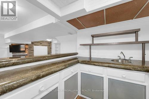 48 Fleming Road, Quinte West, ON - Indoor Photo Showing Kitchen