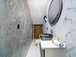 Powder room - 