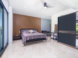 Master bedroom - 