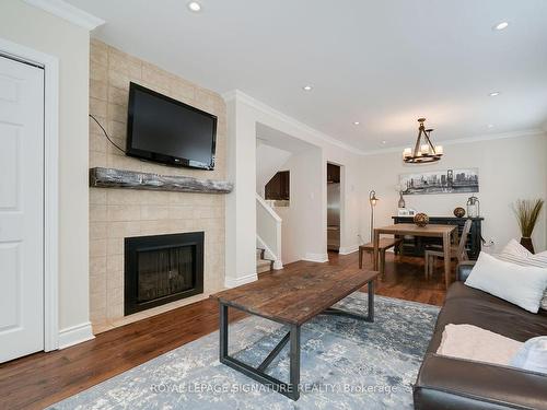 5-36 Yorkminster Rd, Toronto, ON - Indoor Photo Showing Living Room With Fireplace