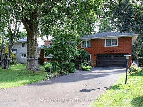 3338 Enniskillen Circ, Mississauga, ON - Outdoor