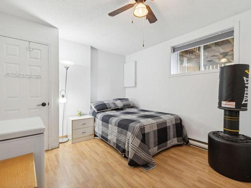 Bedroom - 49 Rue Walker, Gatineau (Buckingham), QC - Indoor Photo Showing Bedroom