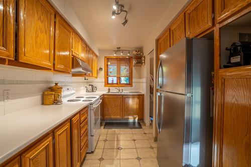 Kitchen - 1950 Boul. Leblanc, Laval (Duvernay), QC - Indoor Photo Showing Kitchen With Double Sink