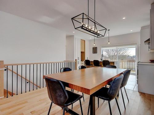 Dining room - 51 Rue Genest, Saint-Jean-Sur-Richelieu, QC - Indoor Photo Showing Dining Room