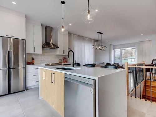 Kitchen - 51 Rue Genest, Saint-Jean-Sur-Richelieu, QC - Indoor Photo Showing Kitchen With Upgraded Kitchen