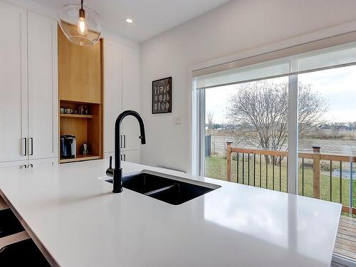 Kitchen - 51 Rue Genest, Saint-Jean-Sur-Richelieu, QC - Indoor Photo Showing Kitchen With Double Sink