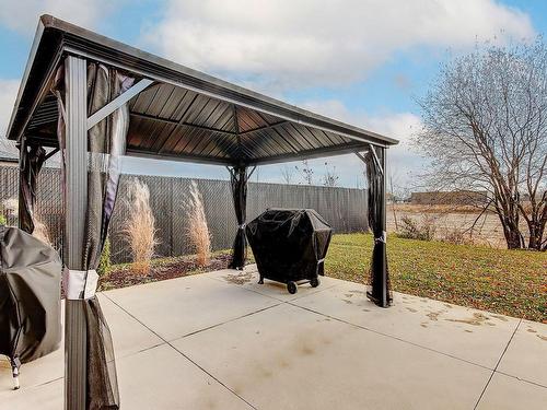 Patio - 51 Rue Genest, Saint-Jean-Sur-Richelieu, QC - Outdoor