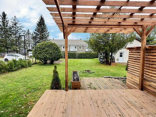 Patio - 28 Rue Principale N., Saint-Bruno-De-Guigues, QC - Outdoor