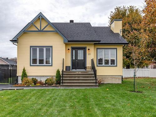 FaÃ§ade - 21 8E Avenue, Beauharnois, QC - Outdoor With Facade