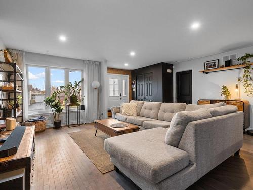 Salon - 21 8E Avenue, Beauharnois, QC - Indoor Photo Showing Living Room