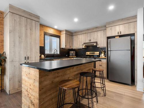 Cuisine - 21 8E Avenue, Beauharnois, QC - Indoor Photo Showing Kitchen