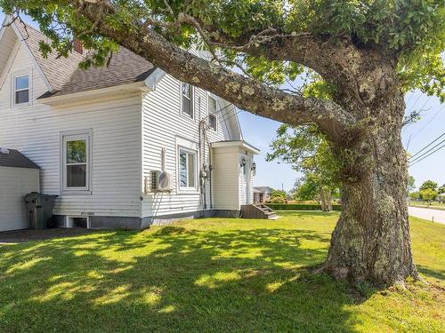 373 Pleasant Street, Yarmouth, NS 