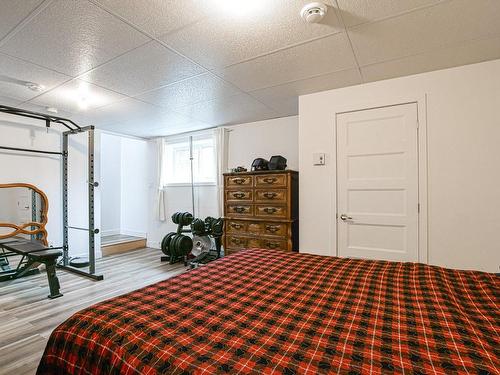 Master bedroom - 7 Av. Du Parc, Gore, QC - Indoor Photo Showing Bedroom