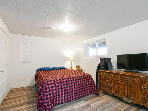 Master bedroom - 7 Av. Du Parc, Gore, QC - Indoor Photo Showing Bedroom