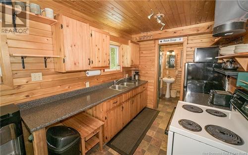 40 Skiers Lane, Crabbe Mountain, NB - Indoor Photo Showing Kitchen With Double Sink