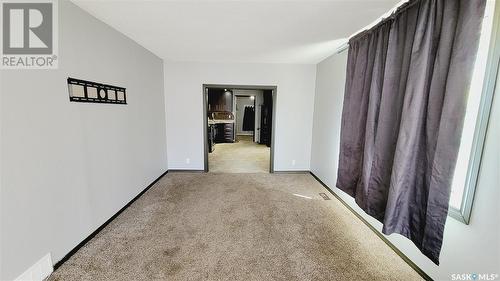 145 3Rd Avenue Ne, Swift Current, SK - Indoor Photo Showing Other Room