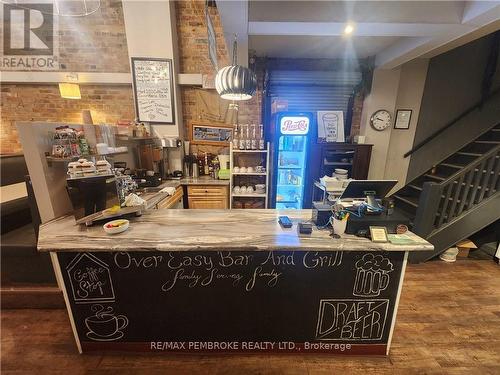 2nd floor office above the bar - 25-27 Pembroke Street W, Pembroke, ON 