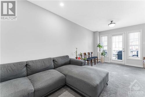 74 Feathertop Lane, Stittsville, ON - Indoor Photo Showing Living Room