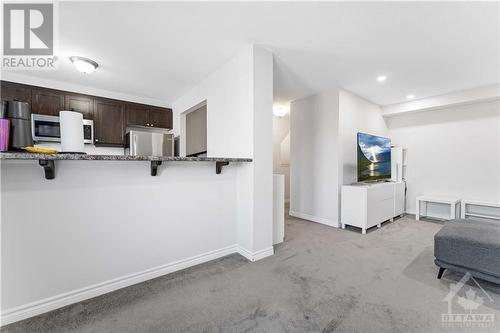 74 Feathertop Lane, Stittsville, ON - Indoor Photo Showing Kitchen