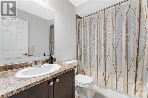 74 Feathertop Lane, Stittsville, ON - Indoor Photo Showing Bathroom