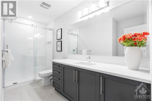 608 Bridgeport Avenue, Ottawa, ON - Indoor Photo Showing Bathroom