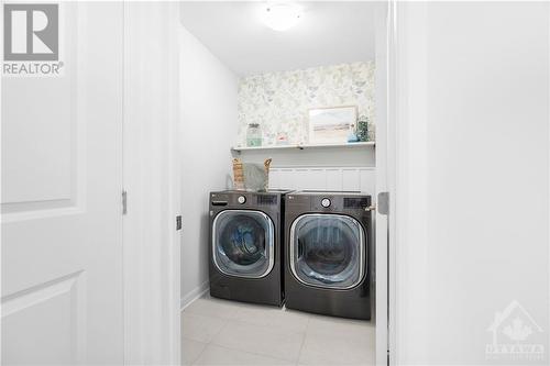 608 Bridgeport Avenue, Ottawa, ON - Indoor Photo Showing Laundry Room