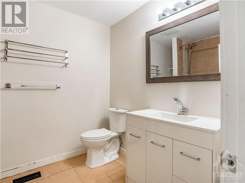 277 Belvedere Road, Clarence-Rockland, ON - Indoor Photo Showing Bathroom