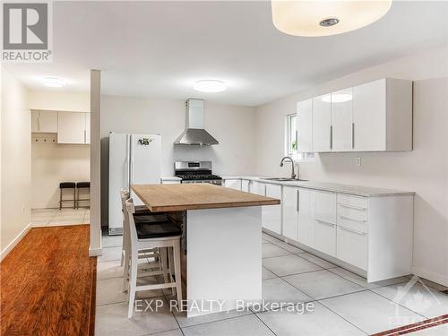 277 Belvedere Road, Prescott And Russell, ON - Indoor Photo Showing Kitchen