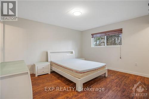 277 Belvedere Road, Prescott And Russell, ON - Indoor Photo Showing Bedroom