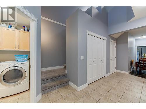 1798 Olympus Way Way Unit# 20, West Kelowna, BC - Indoor Photo Showing Laundry Room