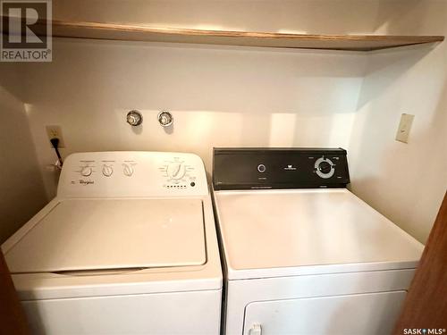 22 Poundmaker Trail, North Battleford, SK - Indoor Photo Showing Laundry Room