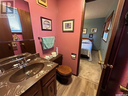 Mckee Acreage, Golden West Rm No. 95, SK - Indoor Photo Showing Bathroom