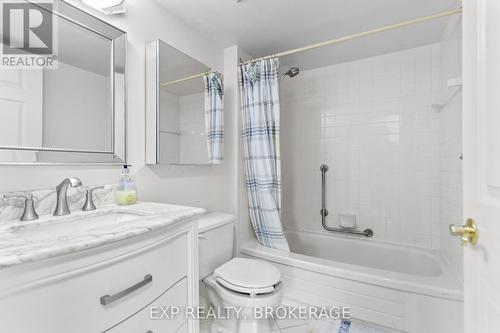 603 - 14 Greenview Drive, Kingston (Central City West), ON - Indoor Photo Showing Bathroom