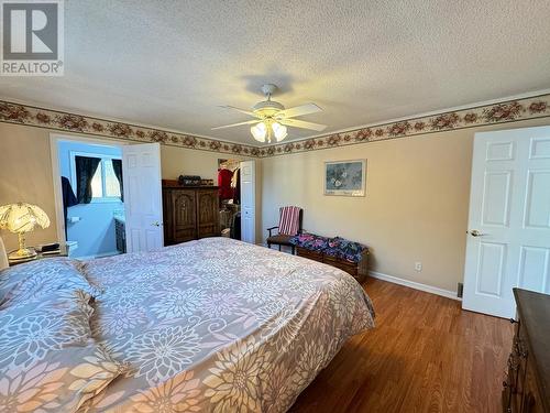 112 Wiltse Place, Penticton, BC - Indoor Photo Showing Bedroom