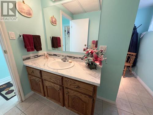 112 Wiltse Place, Penticton, BC - Indoor Photo Showing Bathroom