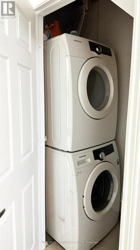 8 - 683 Windermere Road, London, ON - Indoor Photo Showing Laundry Room