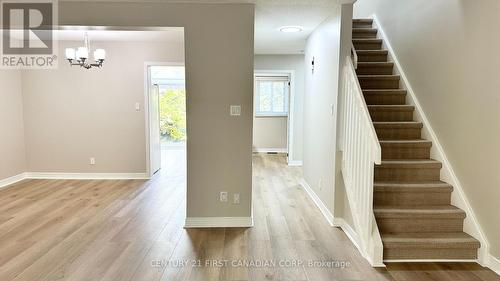 8 - 683 Windermere Road, London, ON - Indoor Photo Showing Other Room