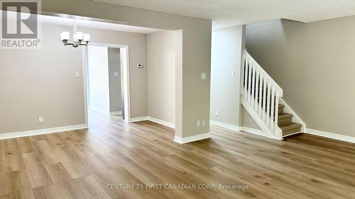 8 - 683 Windermere Road, London, ON - Indoor Photo Showing Other Room