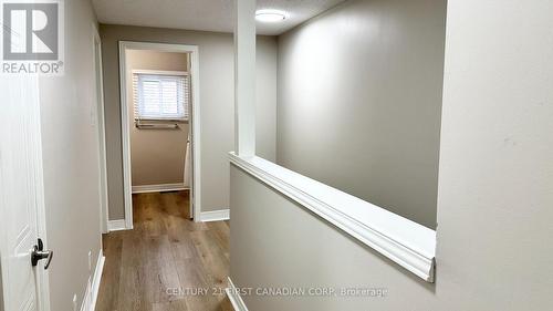 8 - 683 Windermere Road, London, ON - Indoor Photo Showing Other Room