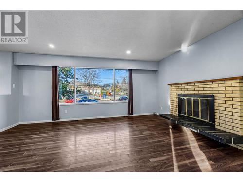 705 Soldier Road, Kamloops, BC - Indoor With Fireplace